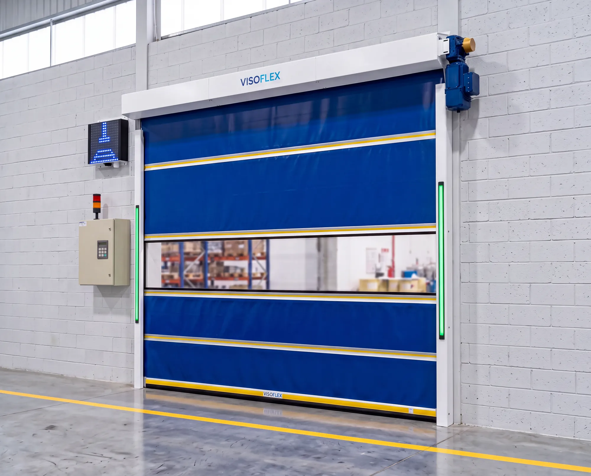 Porta rápida Visoflex azul com opcionais instalados: display gráfico de tempo, sonalarme, barras de LED e painel de comando